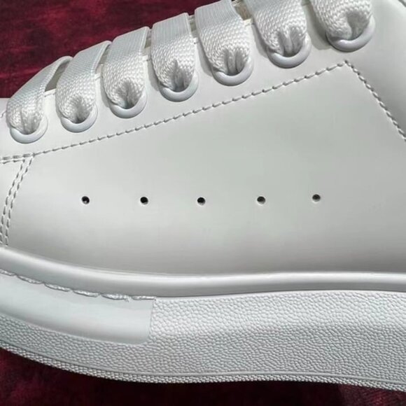 Authentic Alexander McQueen Women’s  Sneakers - Picture 8 of 9